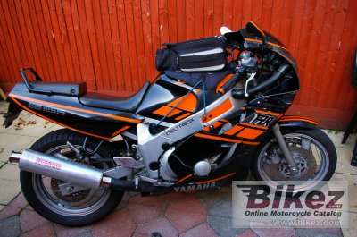1989 Yamaha FZR 600 (reduced effect 2) photo